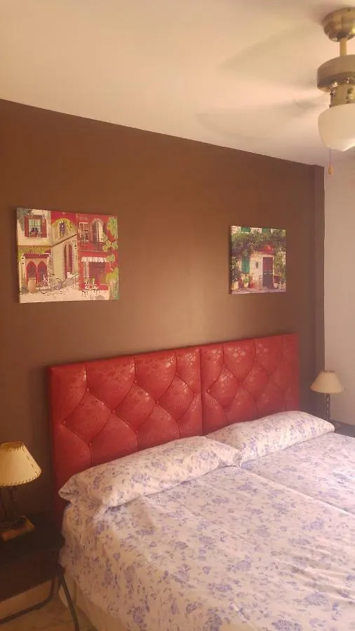 Guest house Hospederia V Centenario Estepona